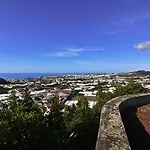 Quinta Da Abelheira * Πόντα Ντελγκάντα