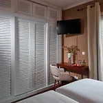 Quinta Da Abelheira Κατάλυμα σε φάρμα Πόντα Ντελγκάντα