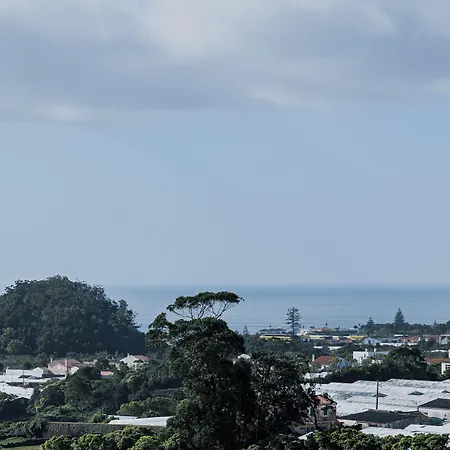 Quinta Da Abelheira Κατάλυμα σε φάρμα Πόντα Ντελγκάντα