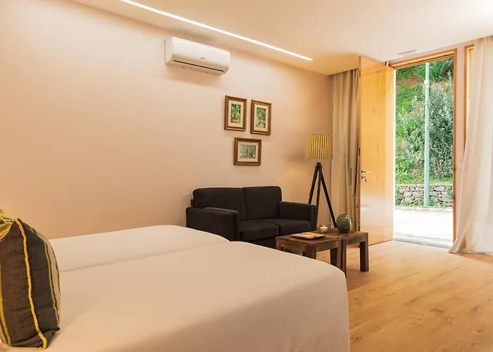 Farm stay Quinta Da Abelheira