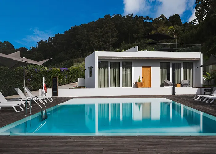 Quinta Da Abelheira * Ponta Delgada (Sao Miguel)