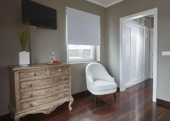 キンタダ ダ アベルヘイラ * ポンタ・デルガダ