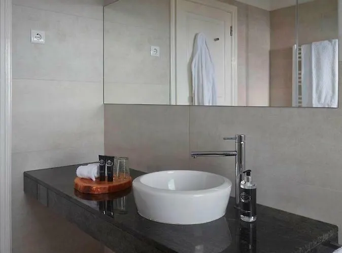 Quinta Da Abelheira 팜스테이 *